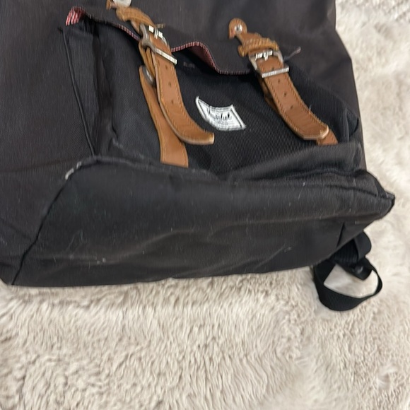 HERSHEL Backpack Little America
Herschel Little America™ Backpack - 30L - Picture 10 of 17